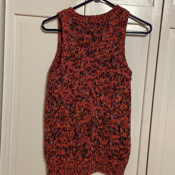 Loft sweater vest size small. Multi-colored pinks - Picture 3 of 3